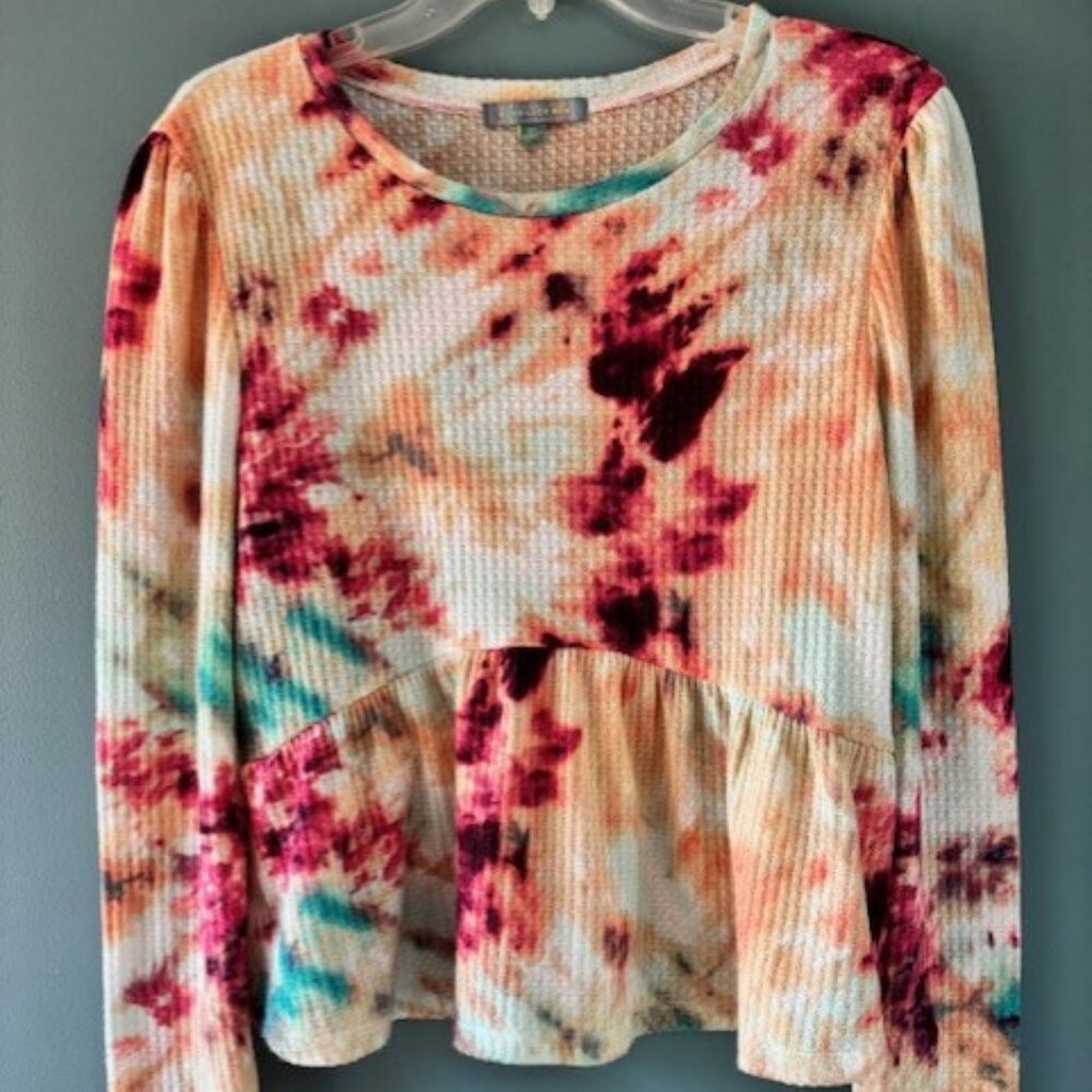 Good Luck Gem XL Top Peplum Tie Dye Waffle Knit Boho Artsy Long Sleeve White